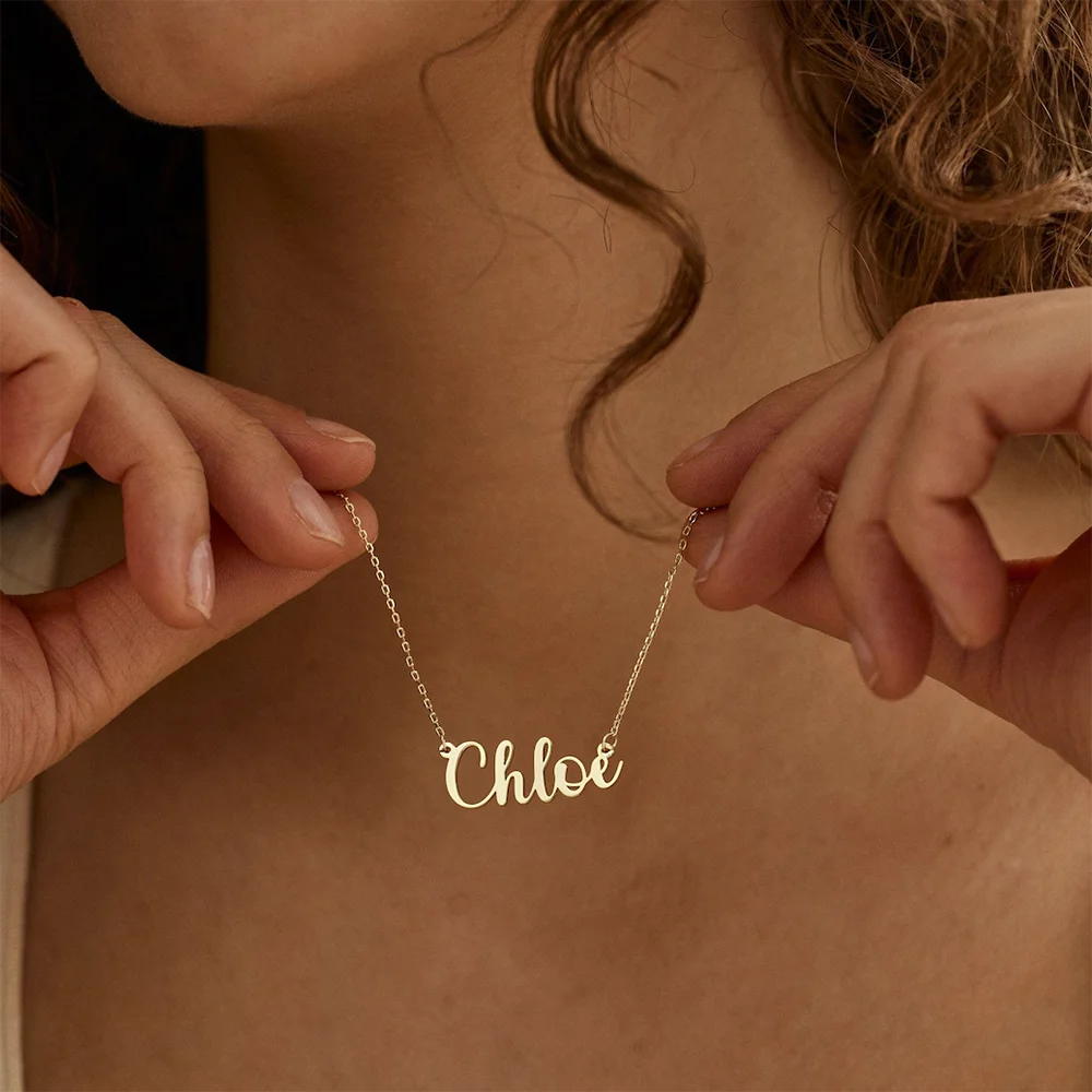 Wholesale exquisite name necklaces, personalized children's name necklaces, birthday gifts for her, holiday gifts