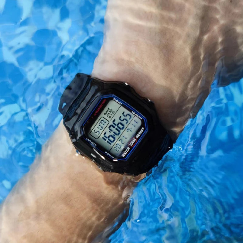 Luxury F91W Band Watch Waterproof Retro Digital Stainless Steel Sports Military Watches Men Women Electronic Wrist Watch Clock